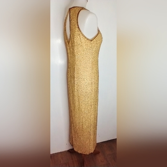 GOLD BEAD AND SEQUINED FORMAL GOWN - Picture 4 of 8